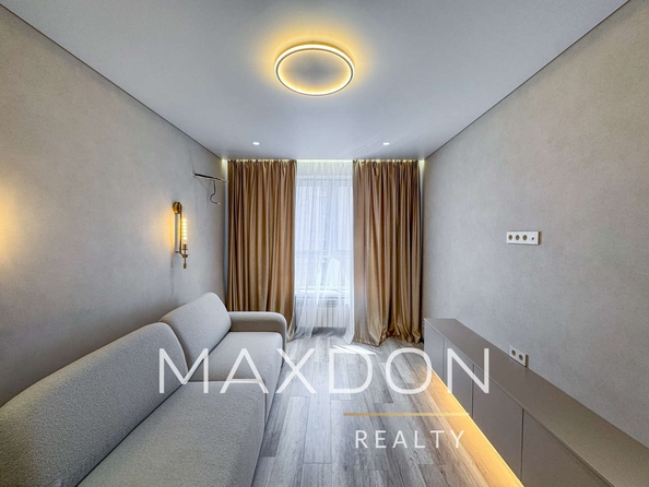 
  Продается 3-комн. квартира, 75 м², Берберовская ул, д. 15
. Фото 18.