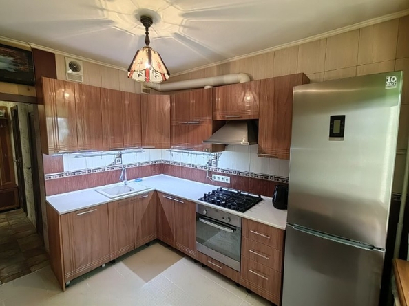 
  Продается 2-комн. квартира, 55 м², Малиновского ул, д. 76
. Фото 4.