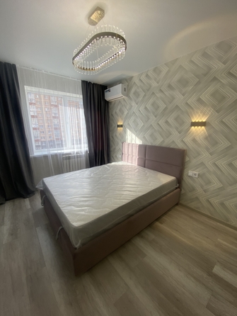 
  Продается 2-комн. квартира, 65.4 м², Берберовская ул, д. 28
. Фото 9.