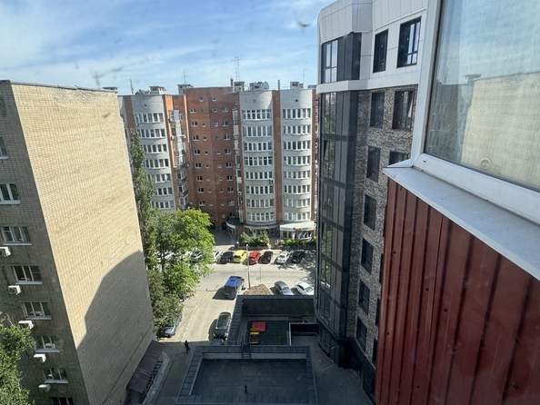 
  Продается 2-комн. квартира, 80 м², Филимоновская ул, д. 128
. Фото 11.