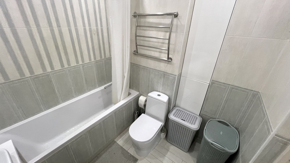 
  Продается 2-комн. квартира, 48.2 м², Половинко ул, д. 280/2
. Фото 18.