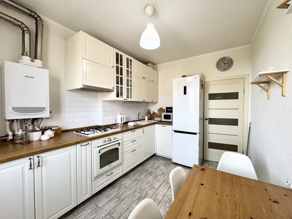 
  Продается 2-комн. квартира, 52 м², Советская ул, д. 16
. Фото 2.