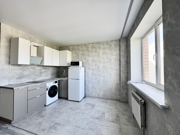 
  Продается студия, 36 м², Комарова б-р, д. 1
. Фото 2.