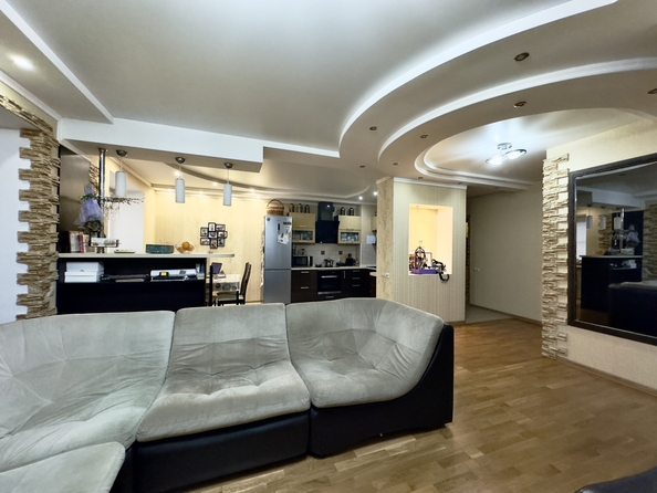 
  Продается 3-комн. квартира, 97.5 м², 40-летия Победы пр-кт, д. 95
. Фото 4.