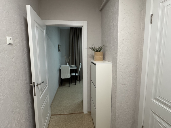 
  Продается 1-комн. квартира, 37 м², Жмайлова ул, д. 6
. Фото 12.