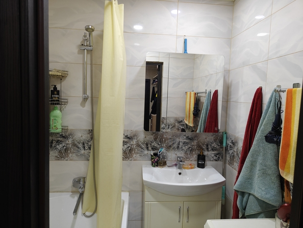
  Продается 2-комн. квартира, 54 м², Зорге ул, д. 72/44
. Фото 16.
