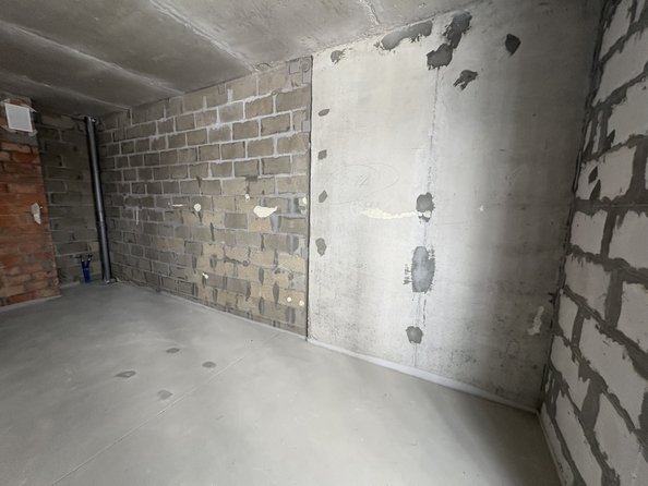
  Продается 1-комн. квартира, 38.7 м², Жмайлова ул, д. 19а
. Фото 11.