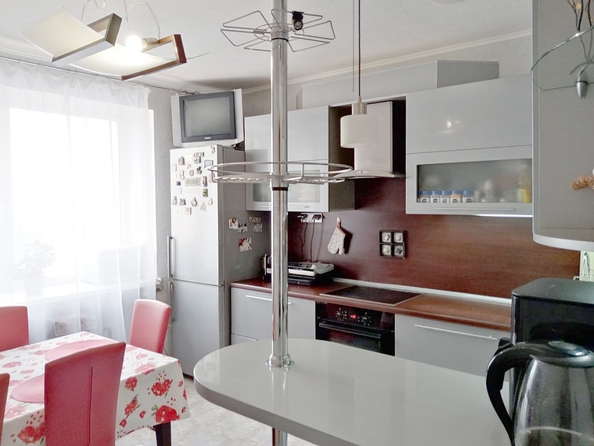
  Продается 3-комн. квартира, 80.6 м², Красноармейская ул, д. 298/81
. Фото 1.