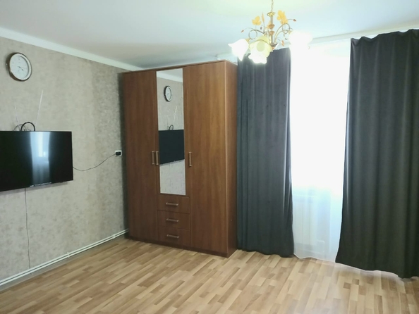 
  Продается 1-комн. квартира, 36 м², Жмайлова ул, д. 11
. Фото 2.