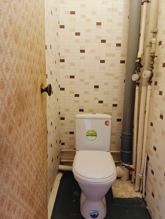 
  Продается 2-комн. квартира, 51 м², Добровольского ул, д. 18
. Фото 14.