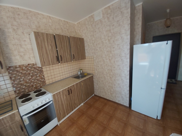 
  Продается 1-комн. квартира, 45 м², Жмайлова ул, д. 4
. Фото 1.