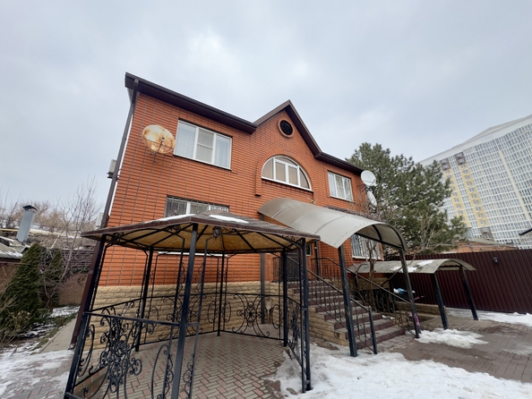 
  Продается дом, 292 м², Ростов-на-Дону
. Фото 2.