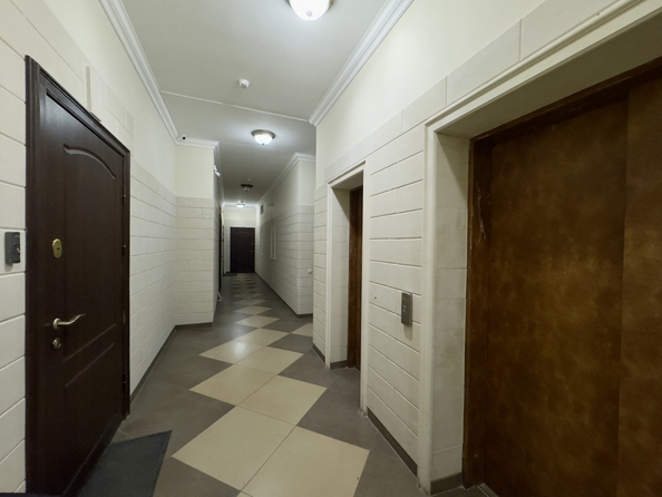 
  Продается 3-комн. квартира, 83.8 м², 20-я линия ул, д. 13
. Фото 11.