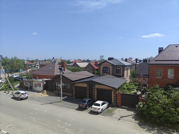 
  Продается 3-комн. квартира, 67.5 м², Половинко ул, д. 280
. Фото 27.