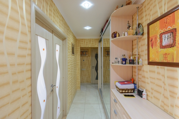 
  Продается 3-комн. квартира, 64 м², 40-летия Победы пр-кт, д. 95
. Фото 9.