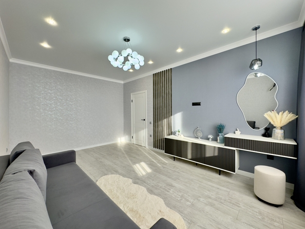 
  Продается 1-комн. квартира, 42 м², Берберовская ул, д. 16
. Фото 4.