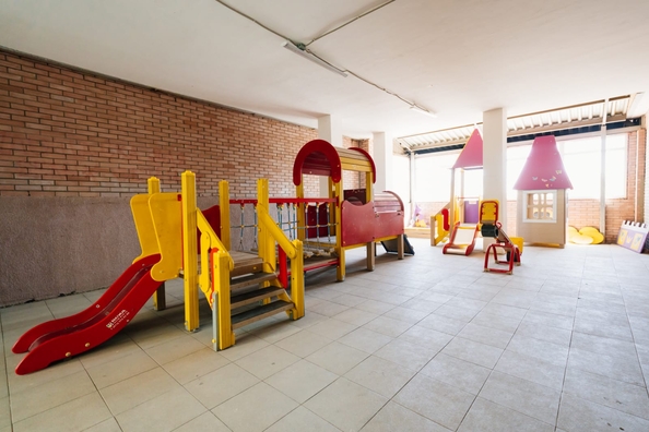 
  Продается 3-комн. квартира, 97 м², Комарова б-р, д. 12/1
. Фото 19.