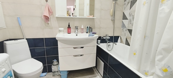 
  Продается 1-комн. квартира, 42 м², Комарова б-р, д. 1И
. Фото 14.