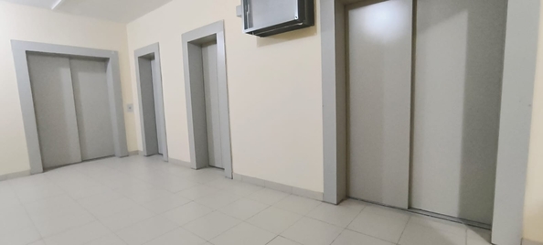 
  Продается 1-комн. квартира, 42 м², Комарова б-р, д. 1И
. Фото 24.