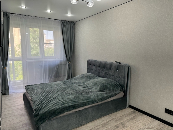 
  Продается 1-комн. квартира, 37 м², Буденновский пр-кт, д. 1Б
. Фото 1.