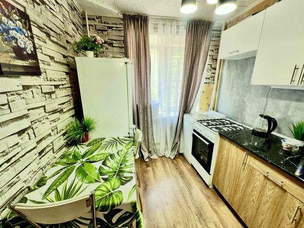 
  Продается 1-комн. квартира, 32 м², Доломановский пер, д. 101
. Фото 2.