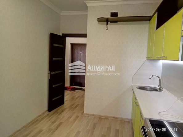 
   Продам 1-комнатную, 38 м², Доломановский пер, 124с2

. Фото 16.