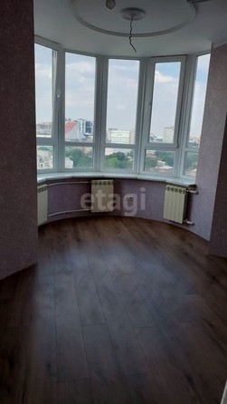 
   Продам 3-комнатную, 90 м², Крыловской пер, 10

. Фото 22.