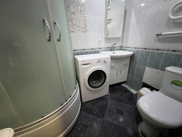 
  Продается 3-комн. квартира, 44 м², Ленина пр-кт, д. 121
. Фото 8.
