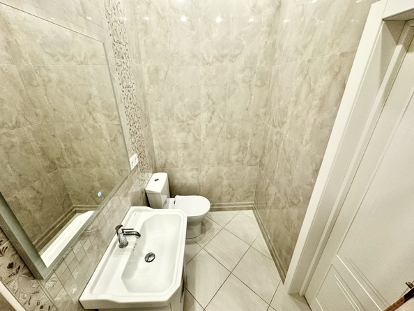 
  Продается 2-комн. квартира, 78 м², Карла Либкнехта ул, д. 112
. Фото 9.