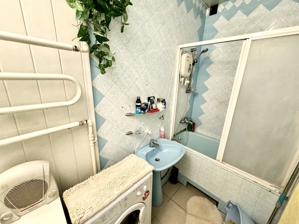 
  Продается 3-комн. квартира, 59 м², Новолесная ул, д. 4
. Фото 7.
