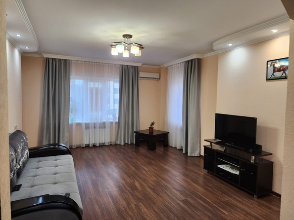 
  Продается 2-комн. квартира, 72 м², Северная Звезда ул, д. 7
. Фото 5.