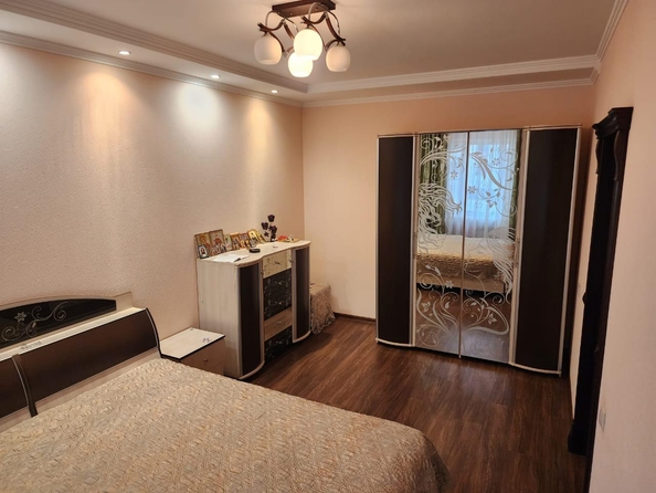 
  Продается 2-комн. квартира, 72 м², Северная Звезда ул, д. 7
. Фото 8.