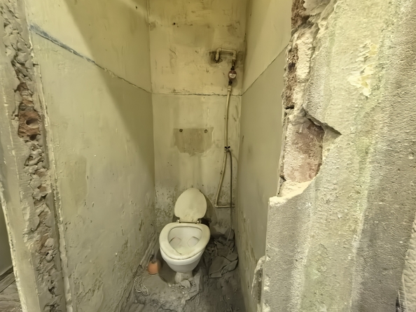 
  Продается 3-комн. квартира, 49 м², Лихачева ул, д. 29
. Фото 5.