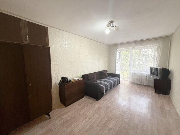 
  Продается 1-комн. квартира, 32 м², Литвинова ул, д. 8
. Фото 5.