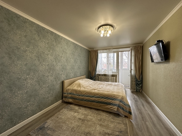 
  Продается 3-комн. квартира, 60 м², Книжная ул, д. 175
. Фото 9.