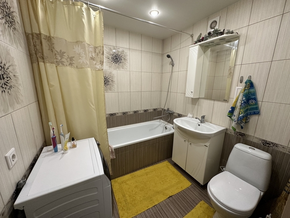 
  Продается 3-комн. квартира, 60 м², Книжная ул, д. 175
. Фото 14.