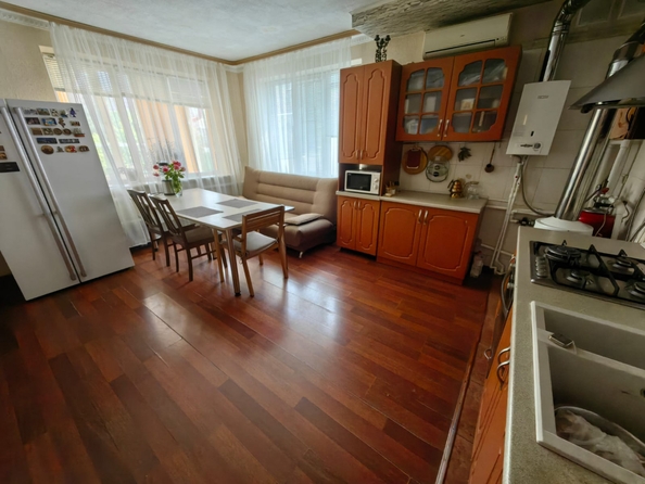 
  Продается дом, 203 м², Ростов-на-Дону
. Фото 2.