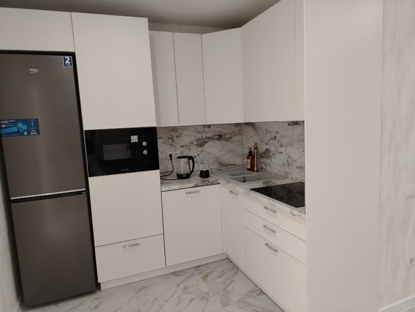 
  Продается 2-комн. квартира, 52 м², Оганова ул, д. 20
. Фото 5.