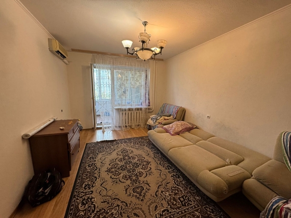 
  Продается 2-комн. квартира, 64 м², Зорге ул, д. 50
. Фото 4.
