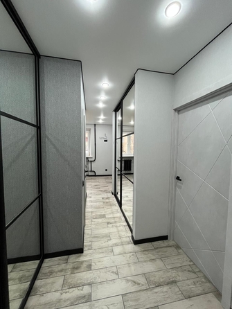 
  Продается 1-комн. квартира, 37 м², Буденновский пр-кт, д. 1
. Фото 2.