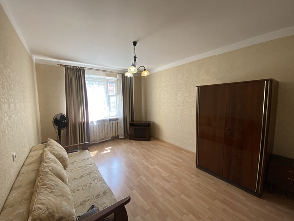 
  Сдается 1-комн. квартира, 40 м², Благодатная ул, д. 166
. Фото 3.
