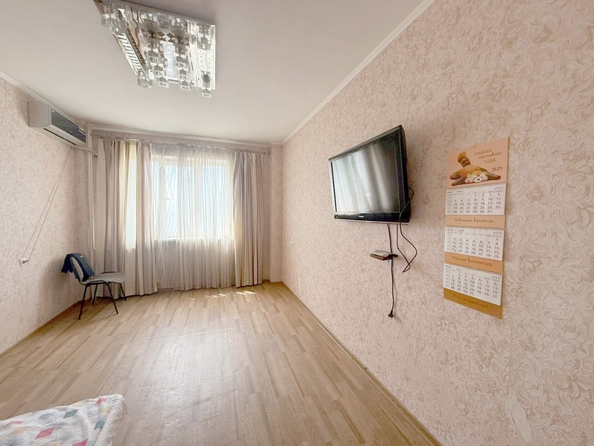 
  Продается 1-комн. квартира, 40 м², Жмайлова ул, д. 4
. Фото 7.