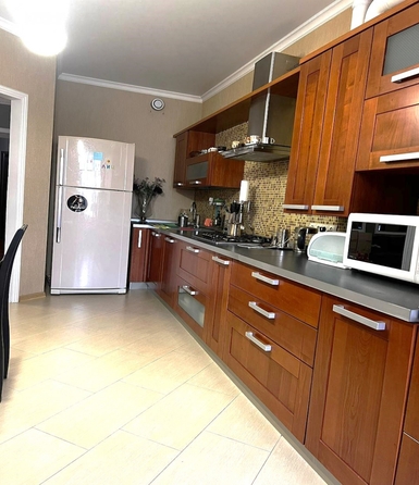 
  Продается 4-комн. квартира, 92.3 м², Доломановский пер, д. 11
. Фото 2.