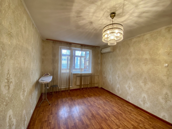 
  Продается 1-комн. квартира, 40 м², 40-летия Победы пр-кт, д. 81
. Фото 4.