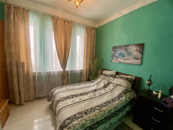 
  Продается 3-комн. квартира, 60 м², 25-я линия ул, д. 9
. Фото 11.