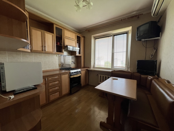 
  Продается 2-комн. квартира, 54 м², 40-летия Победы пр-кт, д. 87
. Фото 1.