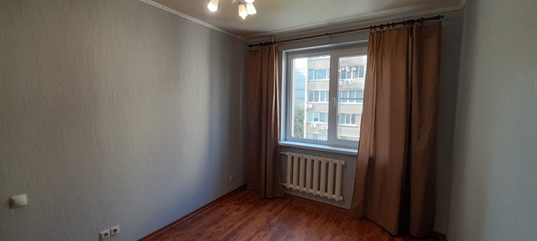 
  Продается 3-комн. квартира, 68.8 м², Малиновского ул, д. 76
. Фото 8.