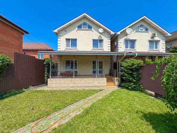 
  Продается дом, 240 м², Ростов-на-Дону
. Фото 3.