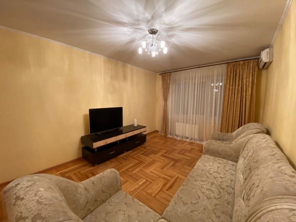 
  Продается 2-комн. квартира, 54 м², Волкова ул, д. 27
. Фото 4.