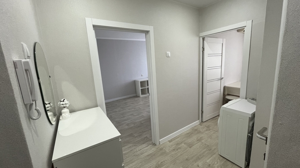 
  Продается 1-комн. квартира, 38 м², 339-й Стрелковой Дивизии ул, д. 17
. Фото 7.